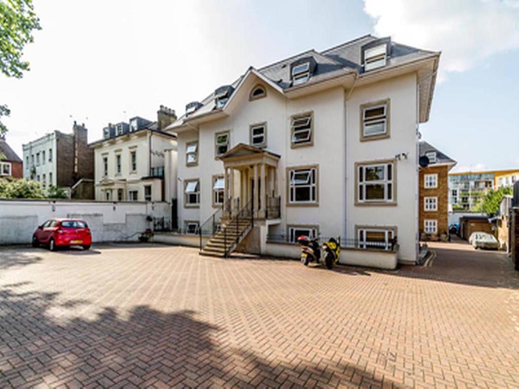 Windsor Holiday Apartments Лондон Экстерьер фото