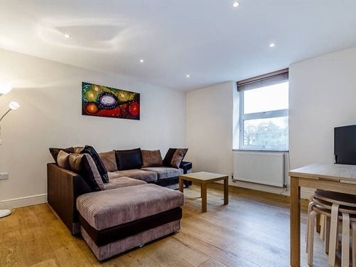 Windsor Holiday Apartments Лондон Экстерьер фото