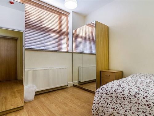 Windsor Holiday Apartments Лондон Экстерьер фото